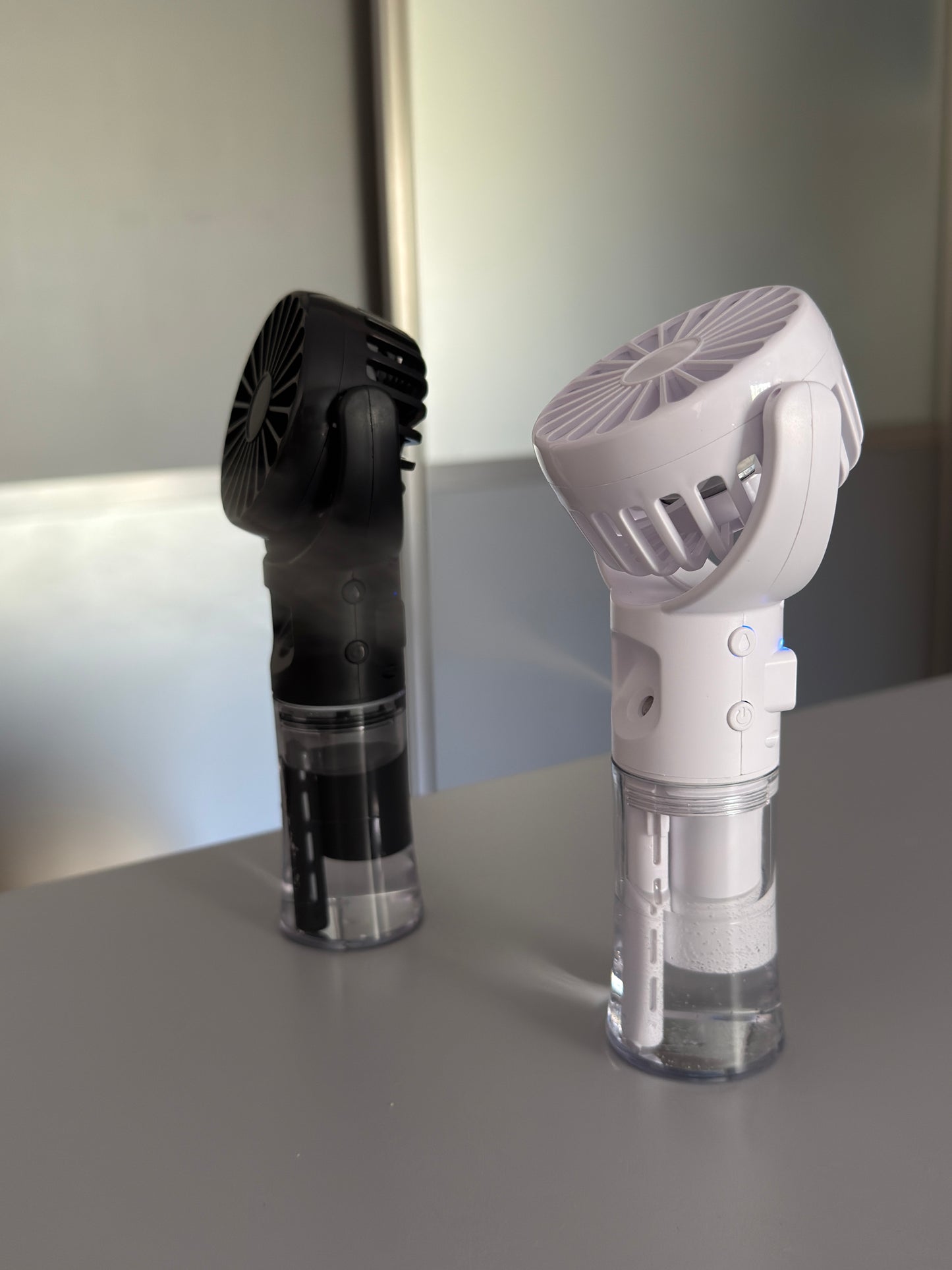 Mini ventilateur-brumisateur portatif