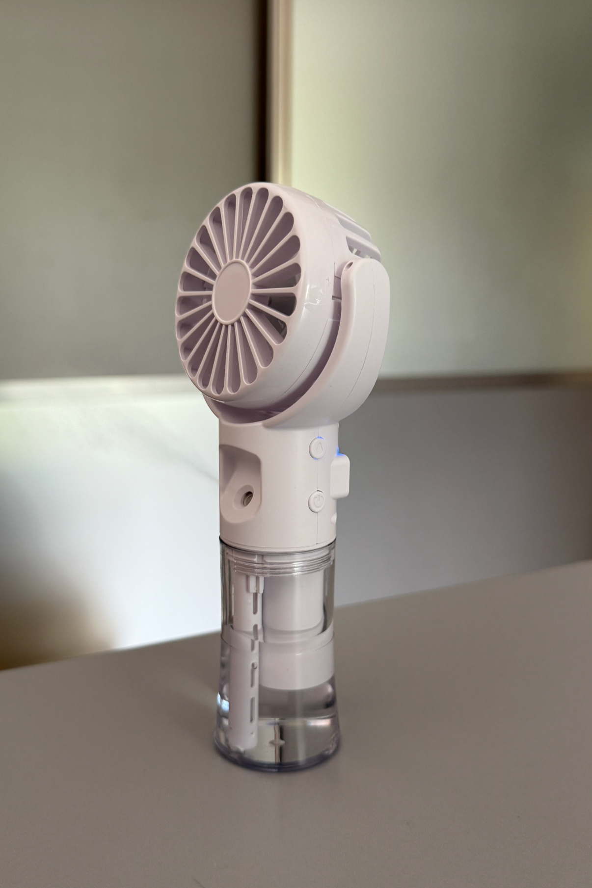 Mini ventilateur-brumisateur portatif